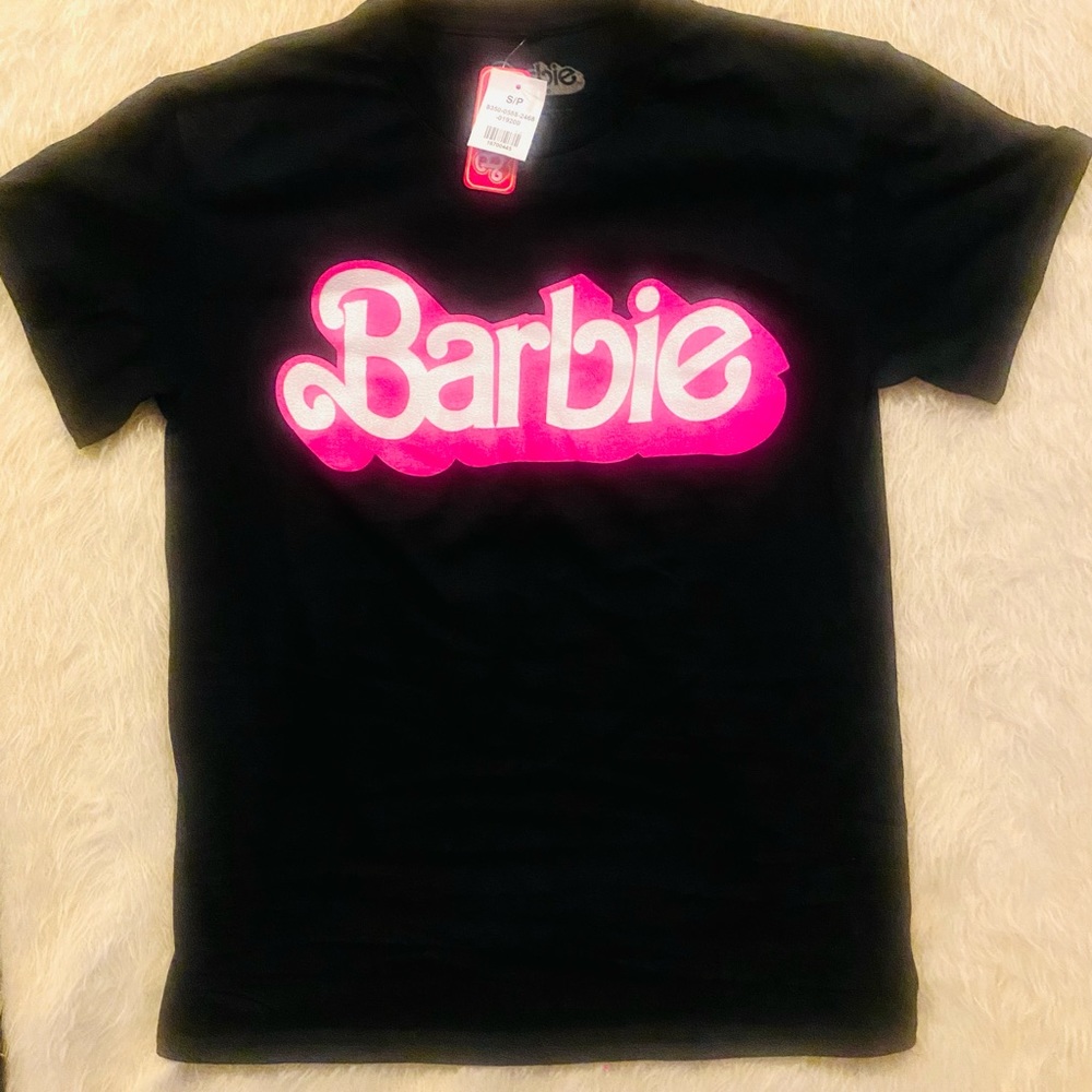 Barbie Black T-Shirt Sz Small NWT